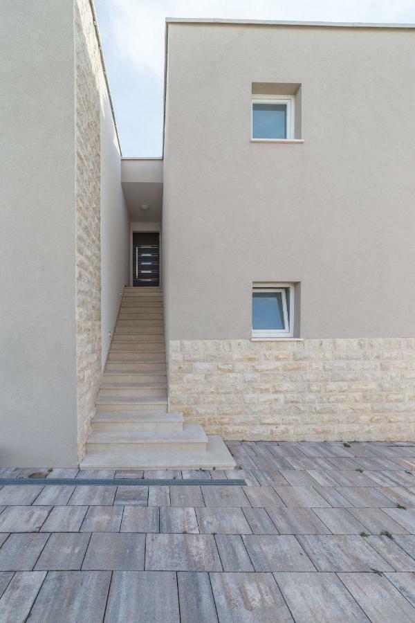 Apartments M&L Водице Екстериор снимка