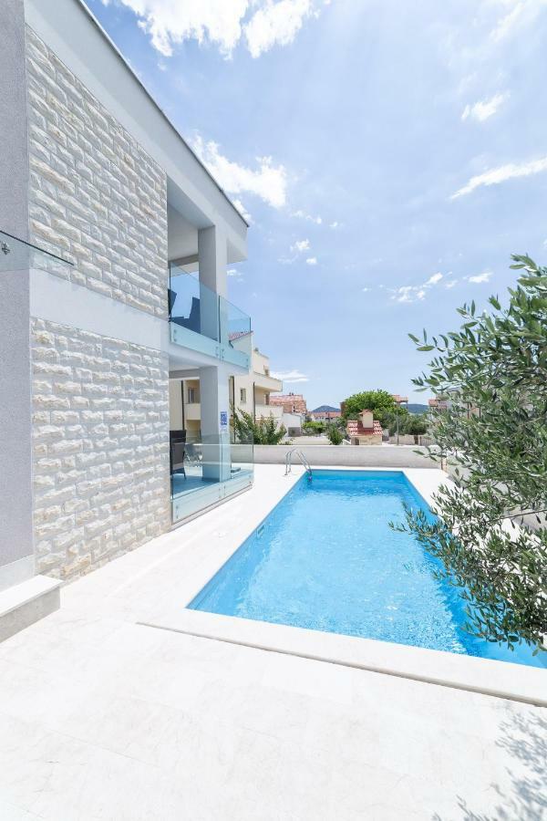 Apartments M&L Водице Екстериор снимка